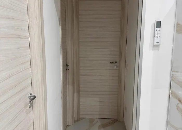 Vincent House Апартаменты Неаполь